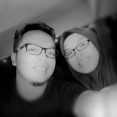 Setiap ayat ada Maksud, Setiap maksud ada kenangan ,setiap kenangan ada yang kecewa .. It's me siti Munirah kamarudin .. id-mo0n_95 ..