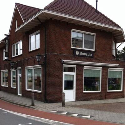 Horeca • Restaurant • Cafe • Biljart • Matchtafels • Steaks • Drinks • Ambachtelijk • Gezelligheid kent geen tijd •