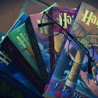 adicta_lectora's profile picture. Harry Potter, THG, TMR, Divergent, Bajo la misma estrella, Cazadores de Sombras.. Y escritora y Book-Tuber!! ♥ https://t.co/A4snQ2Ldyv