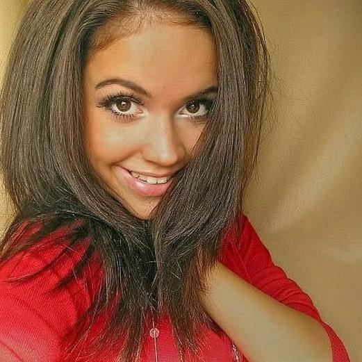 GenovefaR's profile picture. #FOURTAKEOVER #teamfollowback #TFB