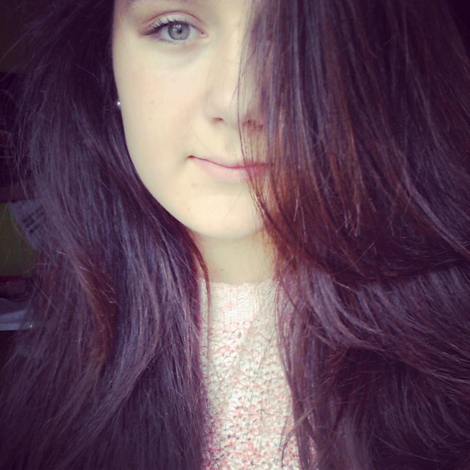 Lou / 14 yo / Directioner♥ / 5SosFam♥ /KF ♥/Magcult ♥/ The Best Date Is 20/06/14 ♥♥         HNZLL ♥♥/ CALM ♥♥ The best Group ♥♥