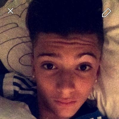 facebook :Bastien le Marsellais////snapchat :bastien383838