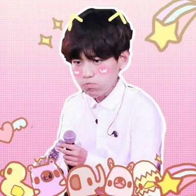 บายอนบอยยโอเพ้นท์บอท 22.19.57 น่ารักละเส้ มาคุยกันเรามิกัด แง่มๆ-.,- บายอนบีบีนะเทอวว์ ถ้าไม่ทักแล้วจะรักกันได้ไง?-- #ชานแบค #แบคโด้ ้