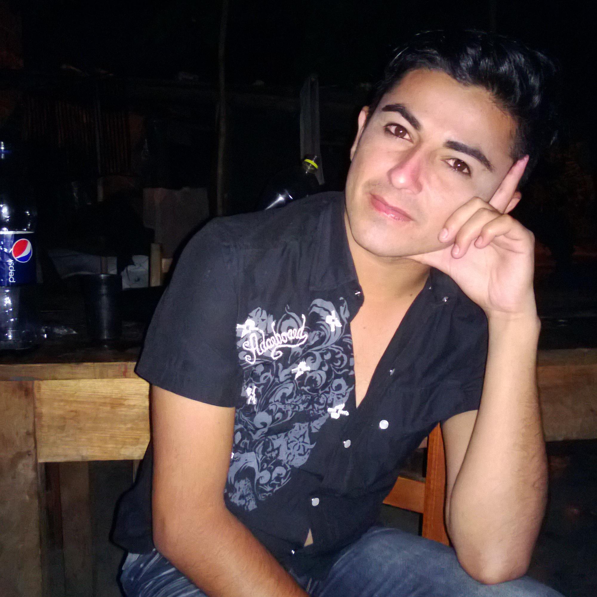 correa_alfano's profile picture. 