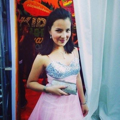 Modelo y actriz juvenil Colombiana Actualmente en #ChicaVampiro #mujeresalimite #LaConyugal