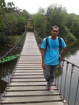 kaulah curahan segala rasa cinta ku