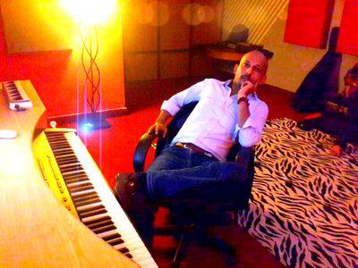 umer82935836's profile picture. An Entrepreneur by Personality & Businessman by Profession