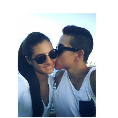 Sólo tienes una vida, haz lo que te de la puta gana y sé feliz.