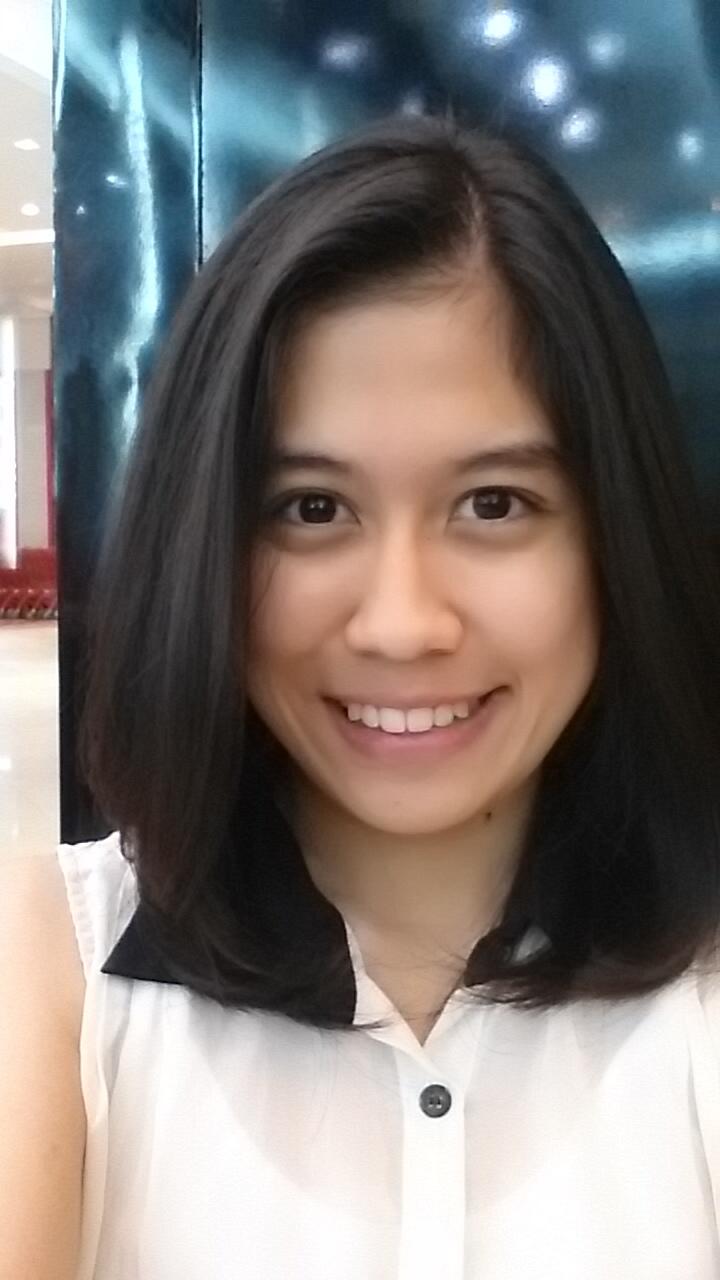 Jesus, pray, worship, love, laugh, desain and food.. JH♥