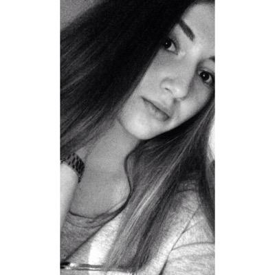 insta: @esmeelameirx