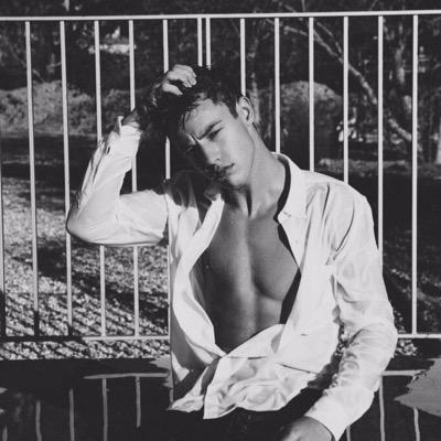 Much love.♛