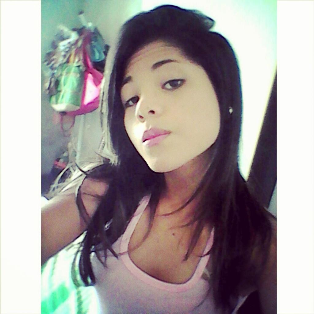 Namorada da @Vitoria_Braaga