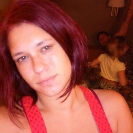 hi my name is Lavonna Lofton i am 27 and it would be amqazing if me and my mother could come to your show I Suffer from mental health issues i have since. the