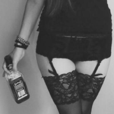 druuuuunk's profile picture. let's get drunk