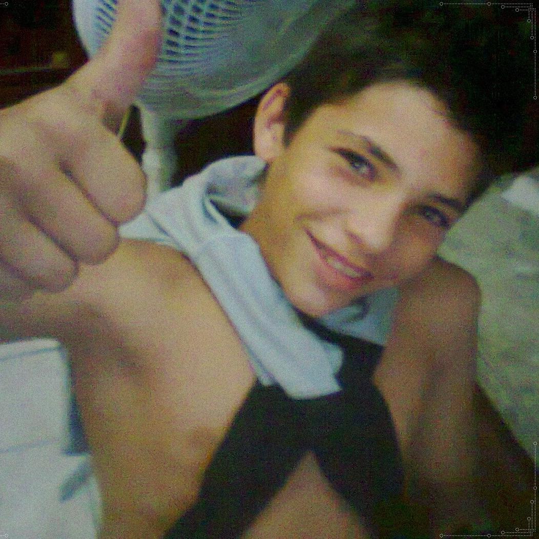 SIGO DE VOLTA TODOS 
#CLUBEFOLLOWBACK #CLUBEBETA