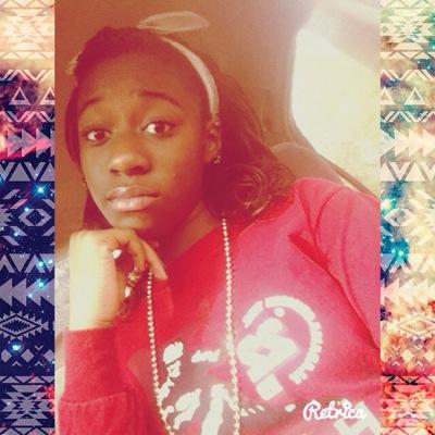 varsity cheerleader #SquaddShxtOnly ✨princess here , queen in the making✨