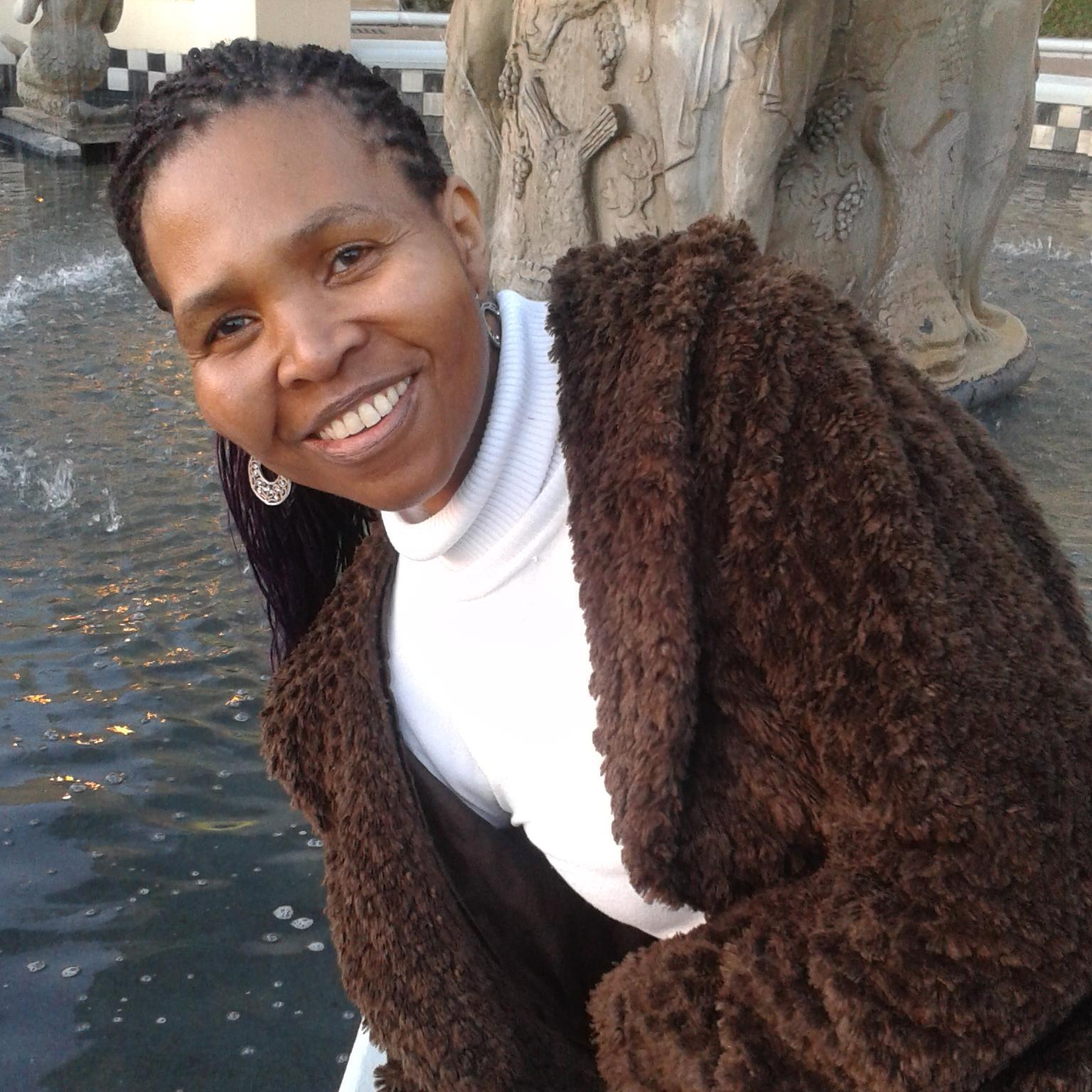I love God, He is my Daddy.  Love to worship Him. Jesus Christ is my life and peace. Holy Spirit is my living water and the word of God is my path and sword.