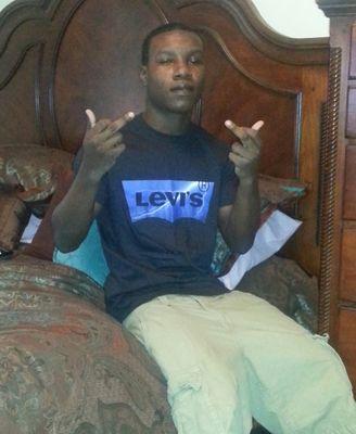 follow me on ig @ kingliltrill