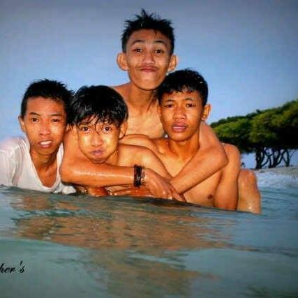 DS♥ Hancurkan semua yg menghalangimu. NEVER GIVE UP ☀