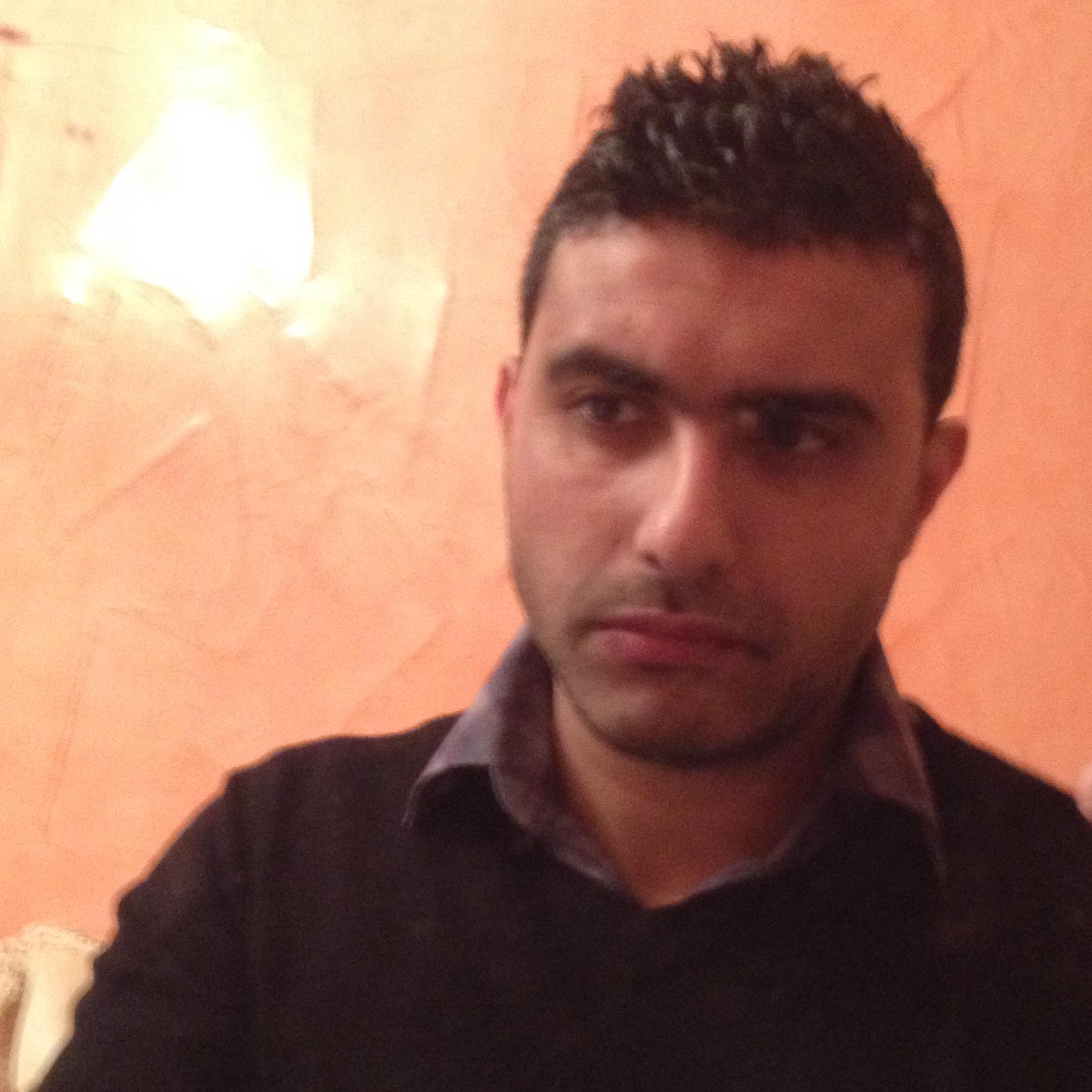 Sa_ChA_SaAd's profile picture. IG: http://t.co/yB112ONv4F Wydad, Real Madrid, Yankees , Broncos , Lakers, I LOVE ALL SPORTS, Moroccan Muslim And I'm Proud