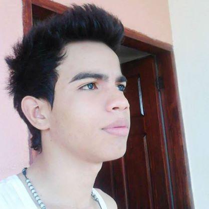 §♫♫   pRImeRO  pIenSa  ANTes  dE acTUar  ♫♫♪♪