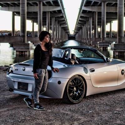 Hi! Im Angie. Fitness/car model. I live in Texas. I have a huge passion and love for both fitness and cars! Love racing and lifting heavy! @angelina_journey14