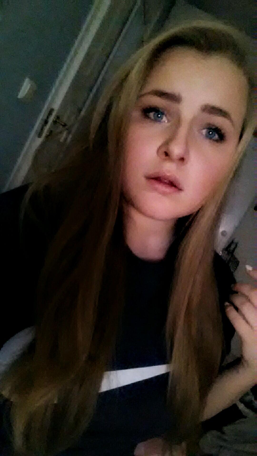 Jenny_TW_FIN's profile picture. ♡ we'll see you soon, i promise ♡