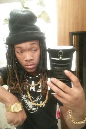 Im only human so dont judge me ,19 ,TeamMarley ,Lakers , Virgo , S/o to my rounds