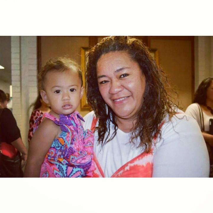 monaahhoy's profile picture. 