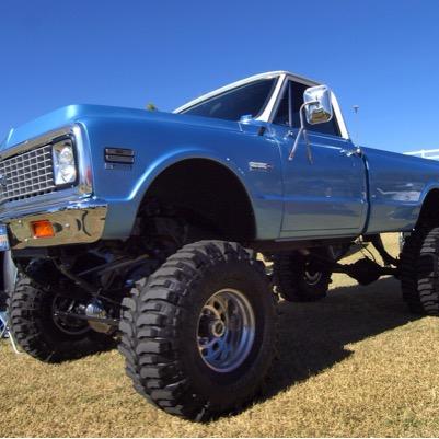 Follow and @trucksandthings to get your truck pictures out there. Following those with good looking trucks.
