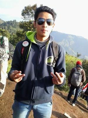 State University of Semarang'13
pin : 59621E6D