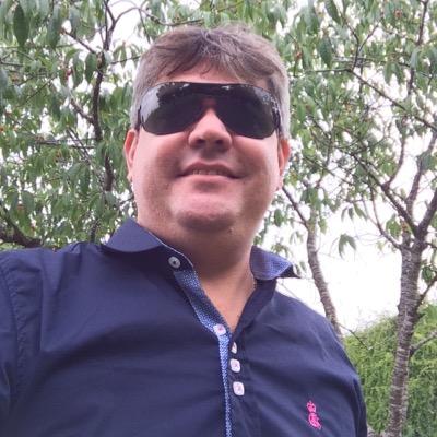 Formado em Administração, Gestor imobiliário, Assessoria e Estrategia de investimentos...... Perdoar erros, é Amar incondicionalmente!!!