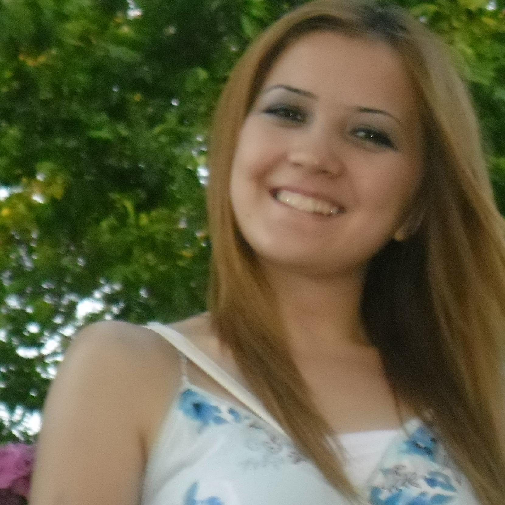 Uludağ üniversitesi mezunu / an English teacher