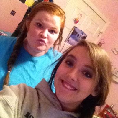 Hey guys my names Hope Instagram:Hope407 Snapchat:Hope740 You should follow me
