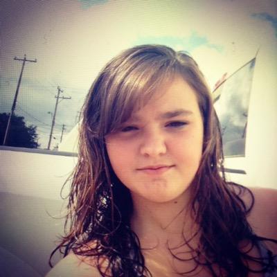 no friends, parents divorced, rumors, tears all involve me but i have singing and dance to help me through, biggest dream is to be known not just a nobody