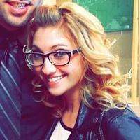 Amanda Kosowiec Thompson (@hardcandimandi) Twitter profile photo