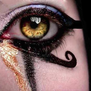 LizRose93's profile picture. Psychic, Tarot Reader and Astrologer ...93!