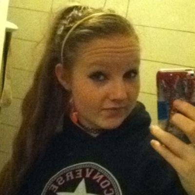 follow @fluffychick109 :) please and subscribe to BROOT HD on youtube https://t.co/uGAtlRTPgf
