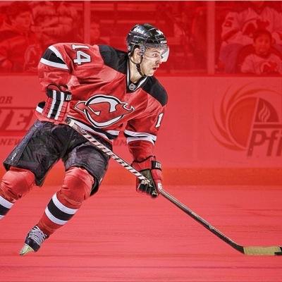 I like hockey so do u follow me