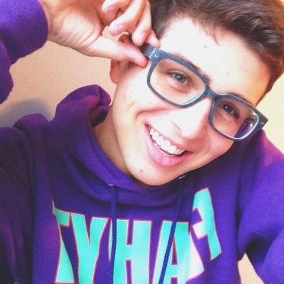 layneisperfect's profile picture. in luv with tyler layne