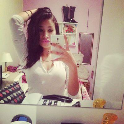nada é errado,se te faz feliz ✌