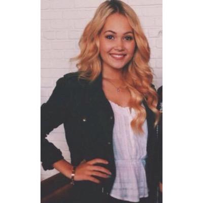 Here to support Kelli Berglund ♡