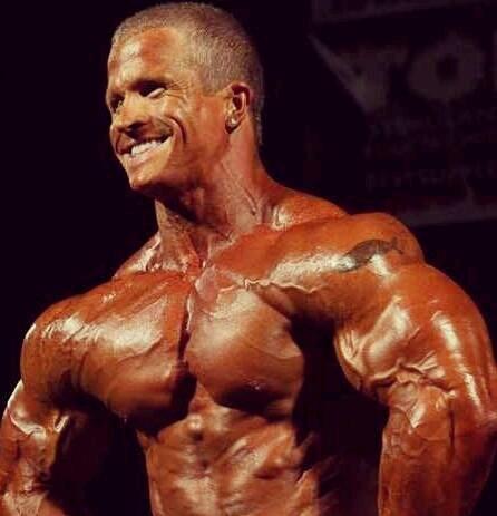 IFBB Pro Bodybuilder
Instagram @peterputnam