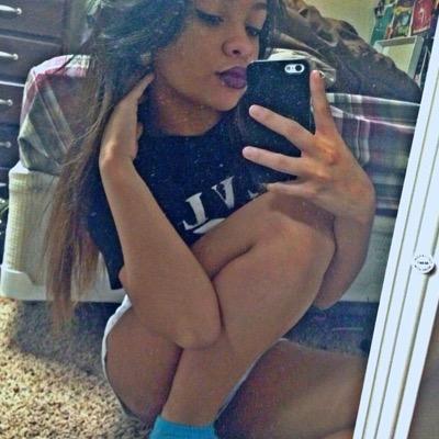 ✨ Anayla? Oh, I bet she slays your life ✨