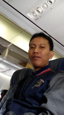 21d26796d9fe44b's profile picture. 