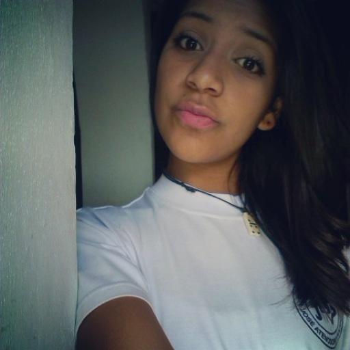 15| BELIEBER 3|  Instagram: rojasdanielaa| #MovimientoJuvenilSalesiano :3