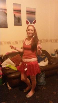Im am 31 years old, i have 4 daughters which mean the world to me there names are kaci...Kisha.....Tia...and Lexi. im fun, outgoin and defo up for a laugh.