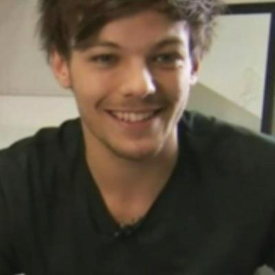 hey! go follow @tommocappuccino and i'll follow you back!