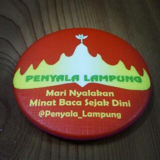 Penyala_Lampung's profile picture. Melalui Buku Mari Kita Nyalakan Mimpi Anak Indonesia | Kegiatan: Perpustakaan Keliling dan Video Motivasi | Fanpage FB: Penyala Lampung | IG: @penyala_lampung