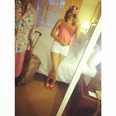Bonita,coqueta,decente y buena. Estudiante de Adm. de Empresas. IG:@Darisamojica
